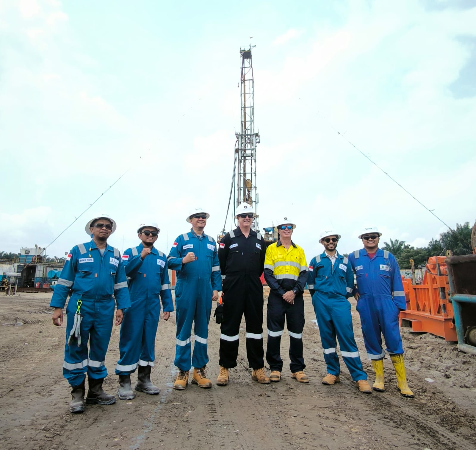 PT Riau Petroleum Mahato lakukan site visit lapangan pengeboran  WK Mahato bersama salah satu pemegang saham Texcal Energy Mahato Inc.